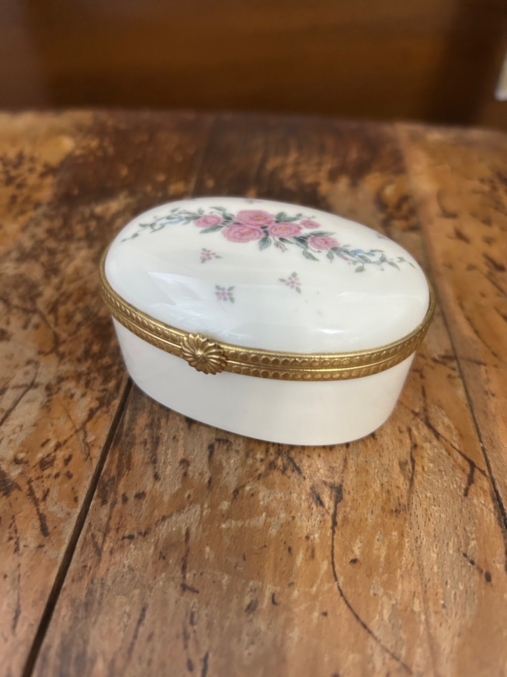 Lenox, Discontinued ‘Petite Rose’ Hinged Porcelain Trinket Box